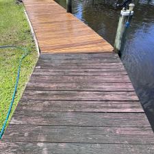 Deck-and-Dock-Cleaning-in-Welaka-FL 1